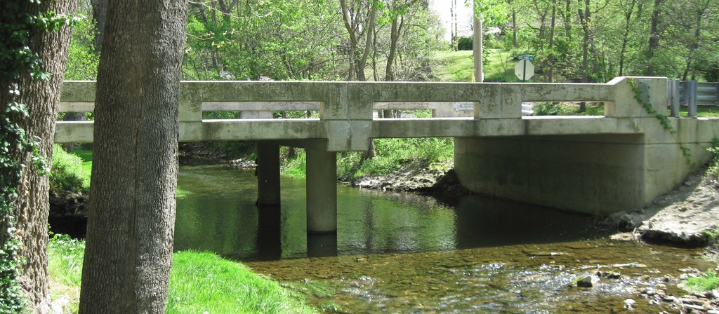 Web_WHousley_looking east